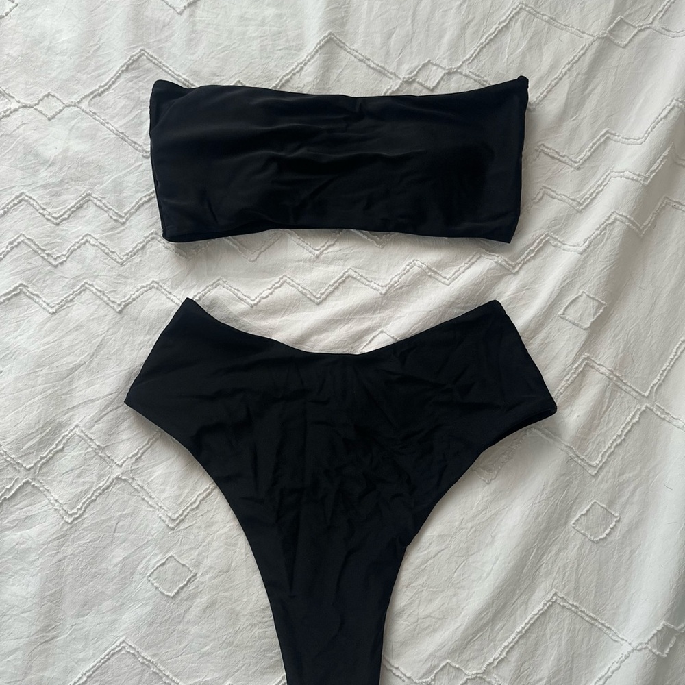 Bikini Lot - Picture 6 of 8